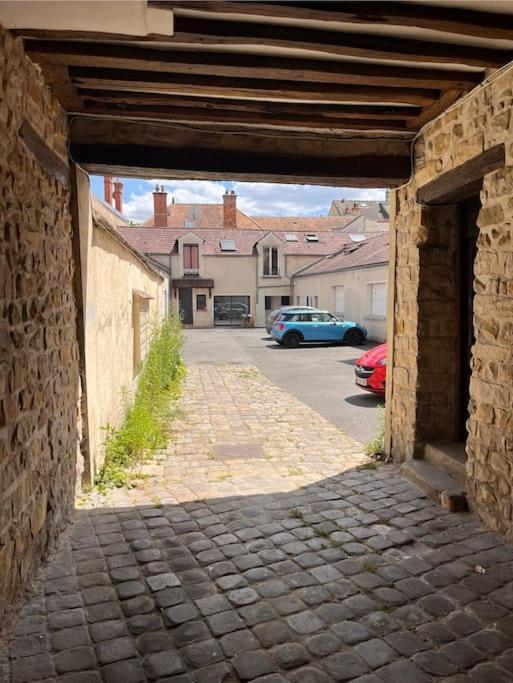 Studio Duplex Hypercentre Au Calme Avec Parking Fontainebleau Exterior photo